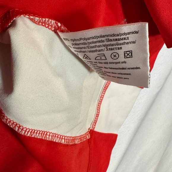 Hugo Boss Red White Stripe Jersey Style Long Sleeve Pullover Shirt Size XL - Picture 3 of 4